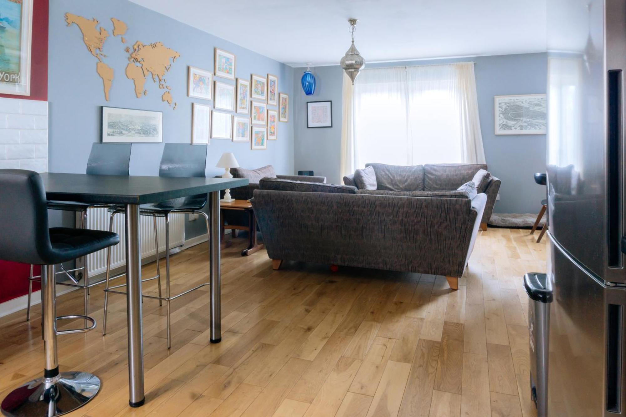 Stylish 3 Bedroom Apartment Near Hollyrood Park Edinburgh Ngoại thất bức ảnh