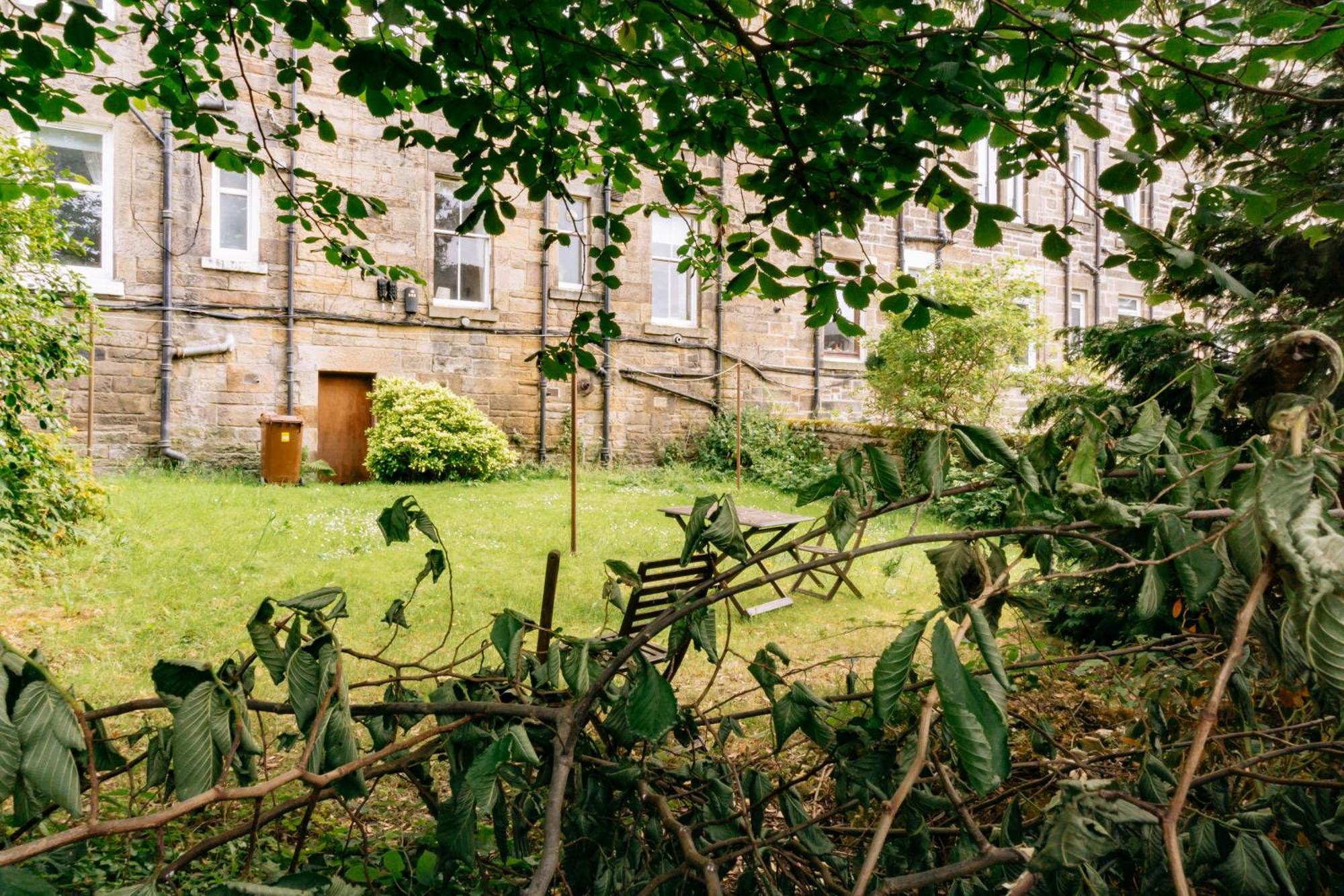 Stylish 3 Bedroom Apartment Near Hollyrood Park Edinburgh Ngoại thất bức ảnh